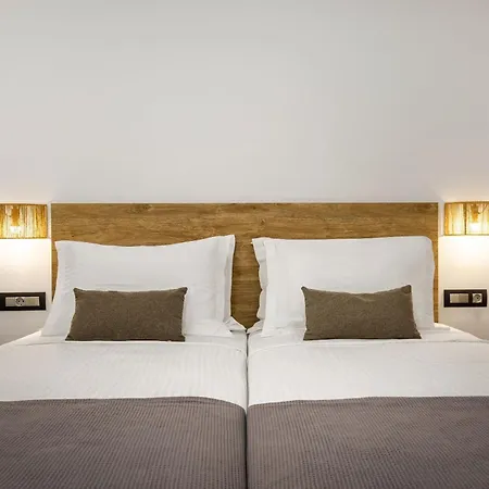 Azor - A Hidden Gem In Countryside Mouzákion