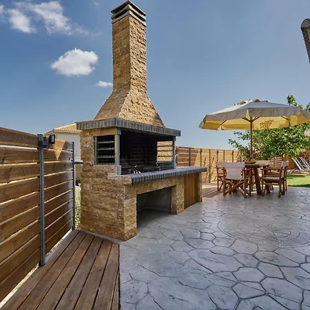 Villa Azor - A Hidden Gem In Countryside