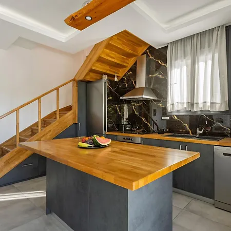Azor Luxury I