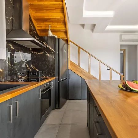 Villa Azor - A Hidden Gem In Countryside